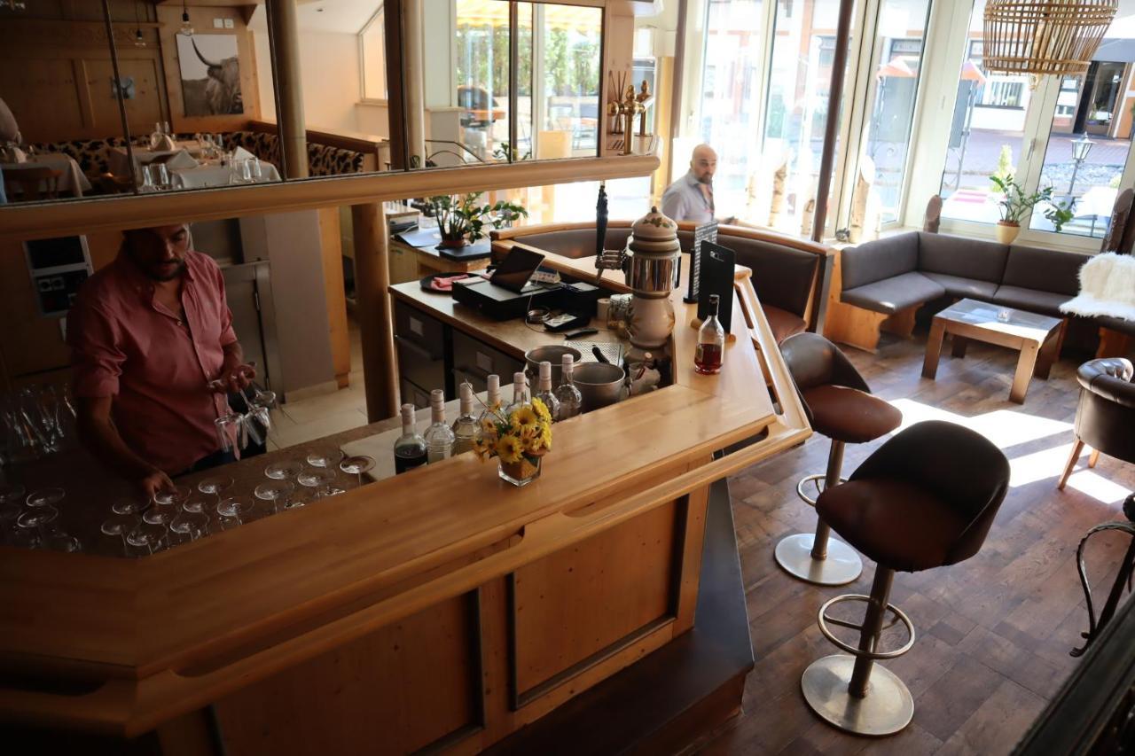 Grichting & Serviced Hotel 3*