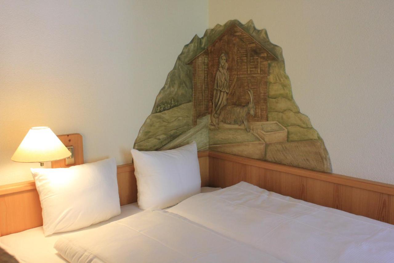 Grichting & Serviced Hotel