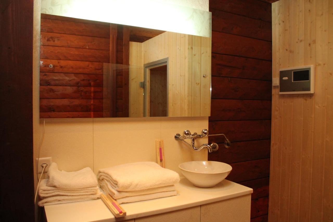 Grichting & Serviced Hotel 3*