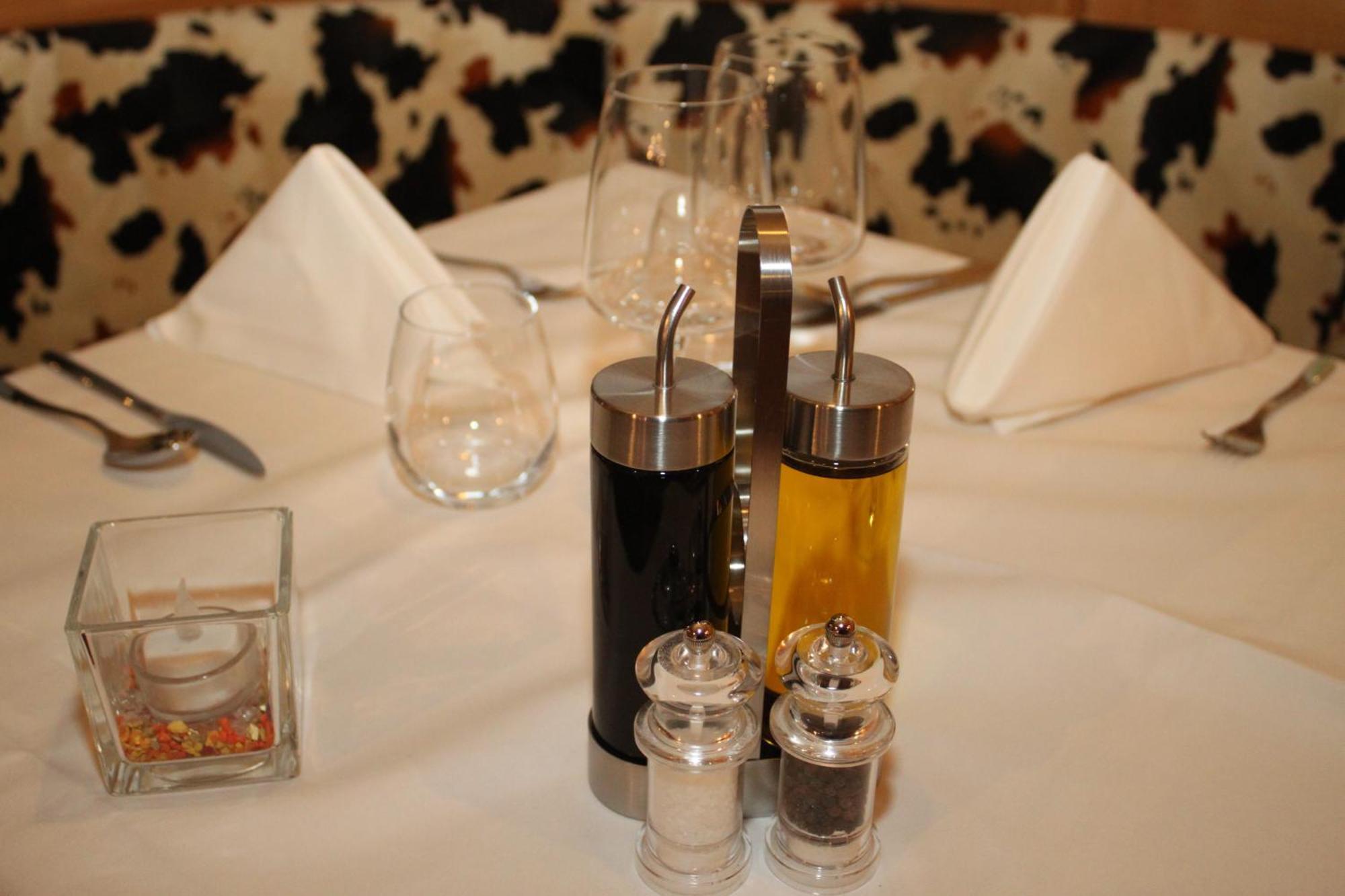 Grichting & Serviced Hotel Leukerbad